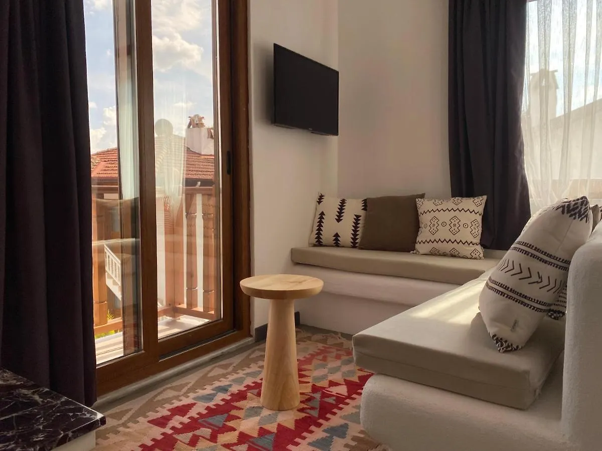 Tomsan Suites & Villas Akyaka Hotell