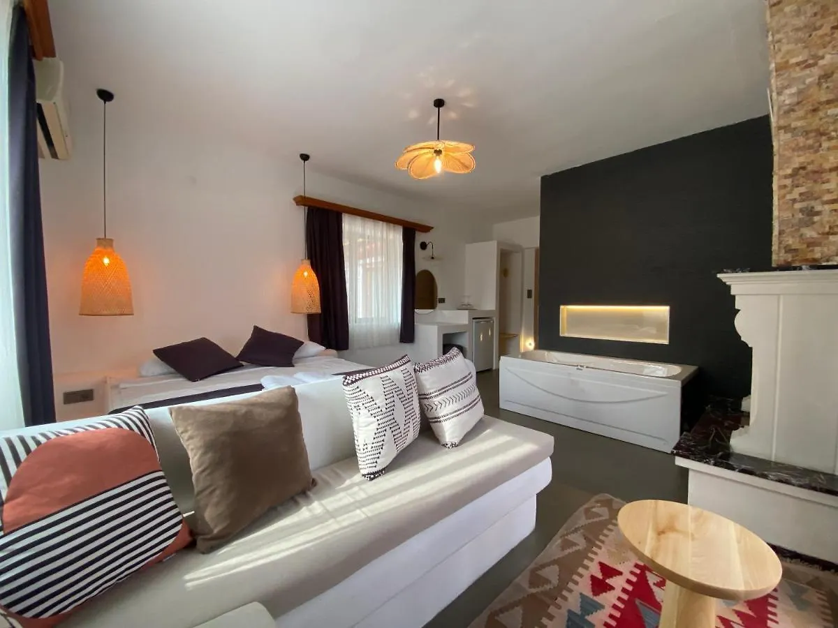 Tomsan Suites & Villas Akyaka