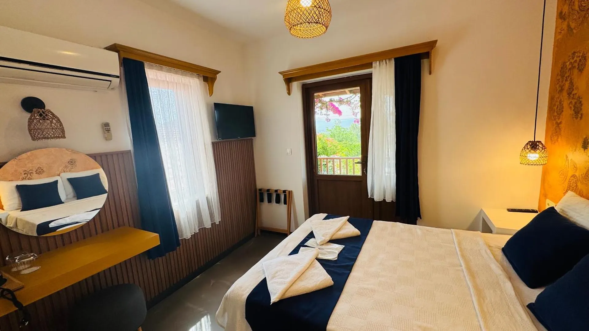 Hotell Tomsan Suites & Villas Akyaka
